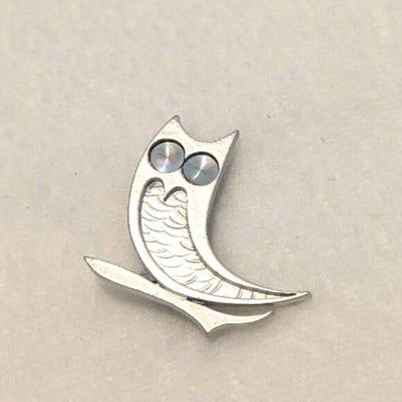 Owl Brooch Silver Tone - Picture 6 of 7